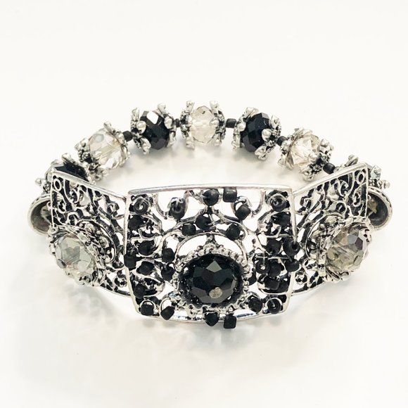 Black & White Skieflower Silver Bracelet - Picture 3 of 5
